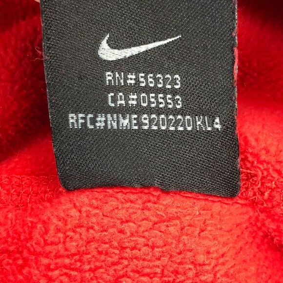 Vintage Y2K Nike Therma Fit Hoodie Pullover Red Women's Medium Back Pocket - Picture 6 of 12